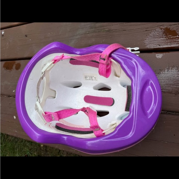 Disney Princess Pink Helmet for Kids - Age 2-5 - Picture 7 of 8